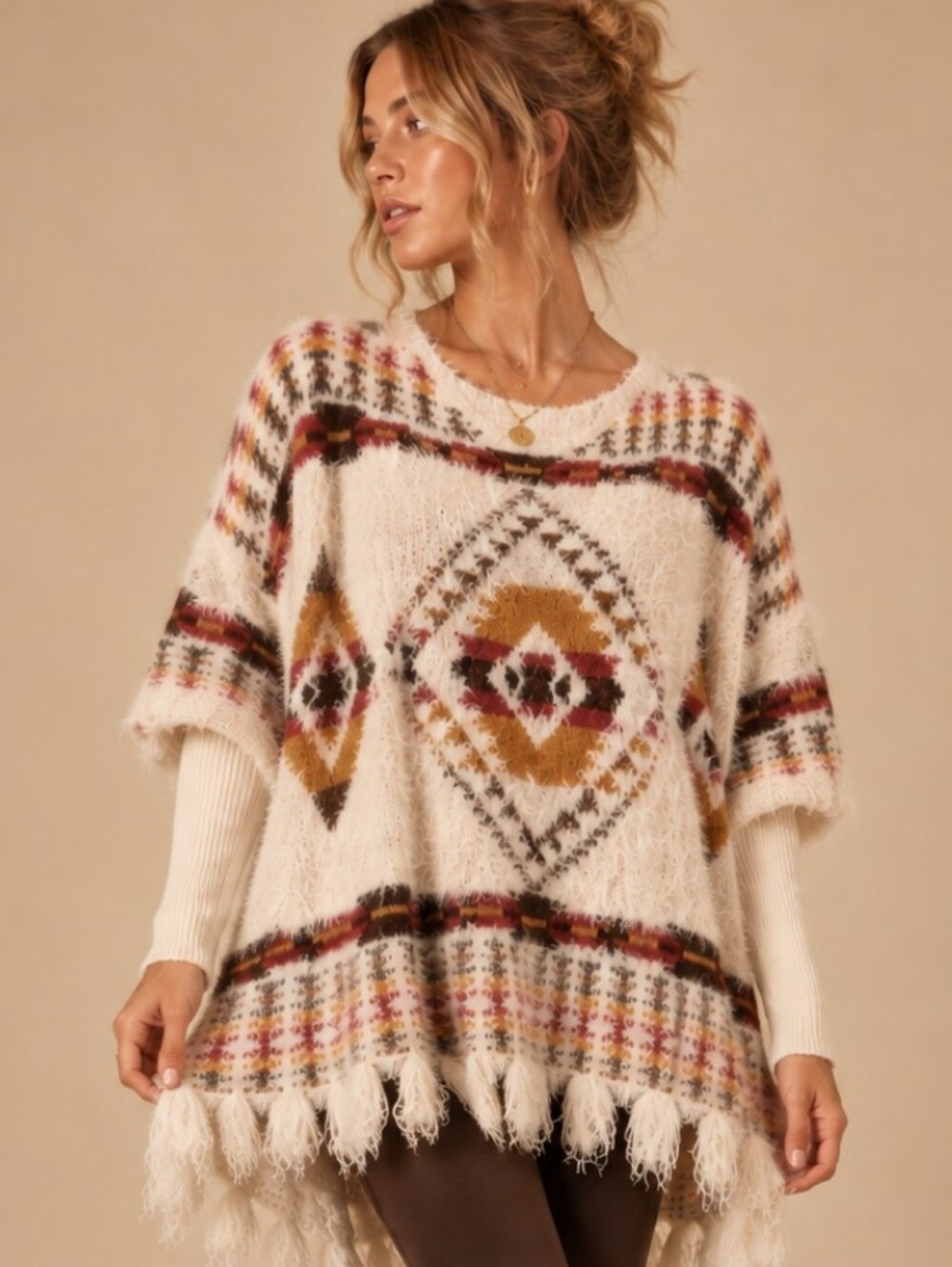 Altar'd State Oversized Southwestern Fuzzy Fringe Poncho Sweater S/M EUC